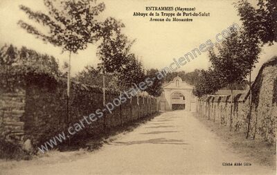Carte postale ancienne Abbaye de la Trappe de Port-du-Salut — Entrammes (Mayenne)