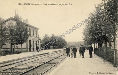 Carte postale ancienne Gare des chemins de fer de l'État — Ernée (Mayenne)