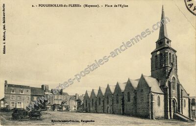 Carte postale ancienne Place de l'Eglise — Fougerolles-du-Plessis (Mayenne)