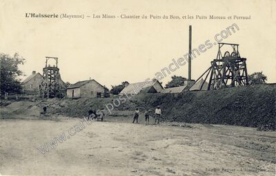 Carte postale ancienne Les Mines - Chantier du Puits du Bois, et les Puits Moreau et Perraud — L'Huisserie (Mayenne)