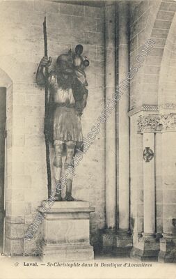 Carte postale ancienne Avesnieres — Laval (Mayenne)