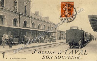 Carte postale ancienne J'arrive à LAVAL — Laval (Mayenne)