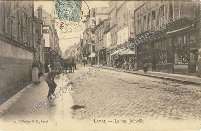 Carte postale ancienne La rue Joinville — Laval (Mayenne)