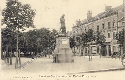 Carte postale ancienne Statue d'Ambroise Paré et Promenades — Laval (Mayenne)