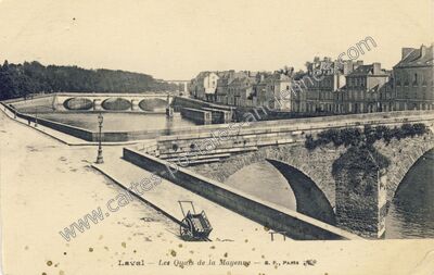 Carte postale ancienne Les Quays de la Mayenne — Laval (Mayenne)