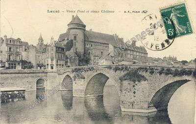 Carte postale ancienne Vieux Pont et vieux Château — Laval (Mayenne)