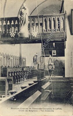 Carte postale ancienne Monastère Cistercien de l'Immaculée-Conception - Chœur des Religieuses - Vue d'ensemble — Laval (Mayenne)