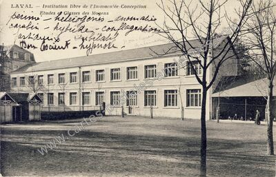 Carte postale ancienne Institution libre de l'Immacu'ée-Conception — Laval (Mayenne)