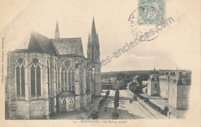 Carte postale ancienne Le Bourg actuel — Pontmain (Mayenne)