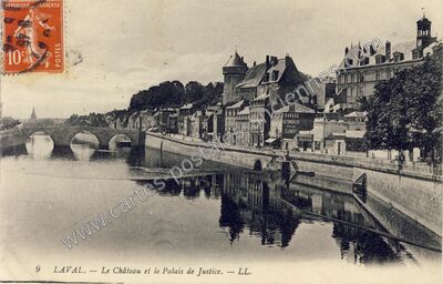 Carte postale ancienne Le Château et le Palais de Justice — Laval (Mayenne)