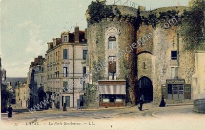 Carte postale ancienne La Porte Beucheresse — Laval (Mayenne)
