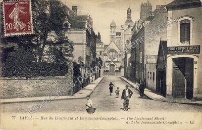 Carte postale ancienne Rue du Lieutenant et Immaculée-Conception — Laval (Mayenne)