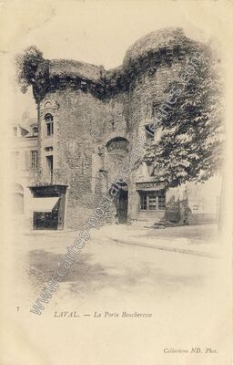 Carte postale ancienne La Porte Beucheresse — Laval (Mayenne)