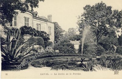 Carte postale ancienne Le Jardin de la Perrine — Laval (Mayenne)
