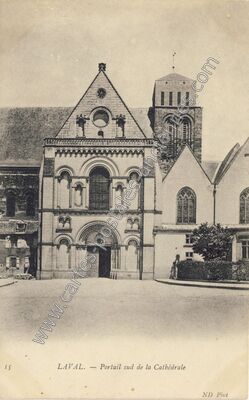 Carte postale ancienne Portail sud de la Cathédrale — Laval (Mayenne)