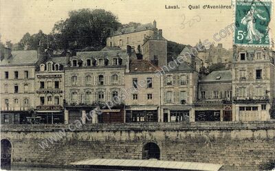 Carte postale ancienne Quai d'Avenières — Laval (Mayenne)
