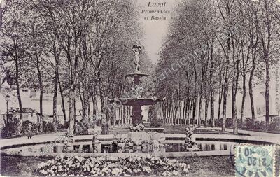 Carte postale ancienne Promenades et Bassin — Laval (Mayenne)