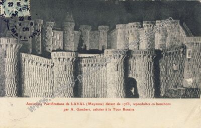 Carte postale ancienne Anciennes Fortifications reproduites en bouchons — Laval (Mayenne)