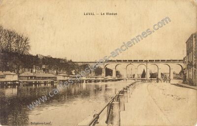 Carte postale ancienne Le Viaduc — Laval (Mayenne)