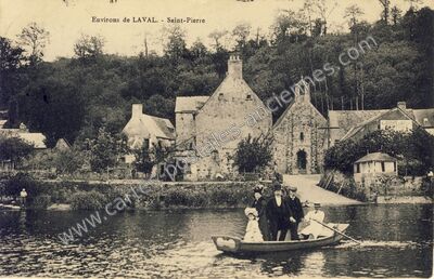 Carte postale ancienne St Pierre — Laval (Mayenne)