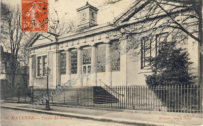 Carte postale ancienne Palais de Justice — Mayenne (Mayenne)