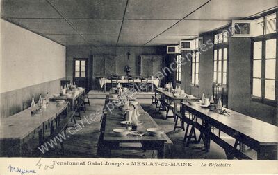 Carte postale ancienne Pensionnat Saint-Joseph - Le Réfectoire — Meslay-du-Maine (Mayenne)