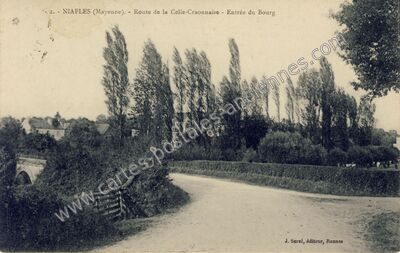 Carte postale ancienne Route de la Celle-Craonnaise - Entrée du Bourg — Niafles (Mayenne)