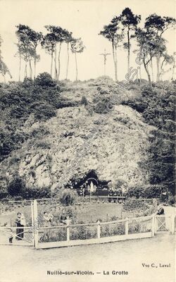 Carte postale ancienne La Grotte — Nuillé-sur-Vicoin (Mayenne)