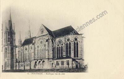 Carte postale ancienne Basilique vue de côté — Pontmain (Mayenne)
