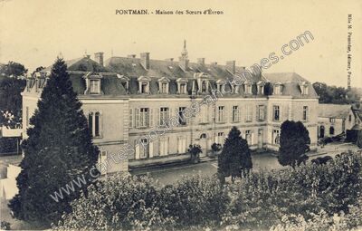 Carte postale ancienne Maison des Sœurs d'Évron — Pontmain (Mayenne)