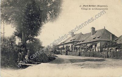 Carte postale ancienne Village de la Charpenterie — Port-Brillet (Mayenne)