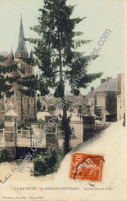 Carte postale ancienne Square Jeanne-d'Arc — Saint-Aignan-de-Couptrain (Mayenne)