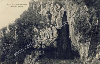 Carte postale ancienne Grotte à Margot — Saulges (Mayenne)