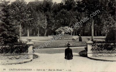 Carte postale ancienne Entrée du “ Bout du Monde” — Château-Gontier (Mayenne)