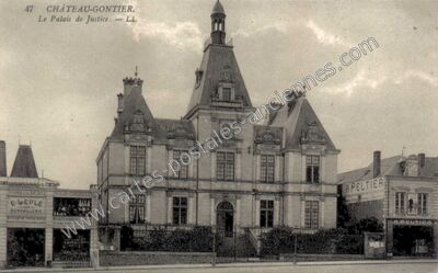 Carte postale ancienne Le Palais de Justice — Château-Gontier (Mayenne)