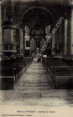 Carte postale ancienne Intérieur de l'Eglise — Neuilly-l'Évêque (Haute-Marne)
