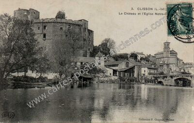 Carte postale ancienne Le Château et l'Eglise Notre-D — Clisson (Loire-Atlantique)