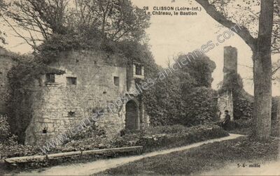 Carte postale ancienne Le Château, le Bastion — Clisson (Loire-Atlantique)