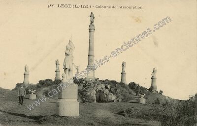 Carte postale ancienne Colonne de l'Assomption — Legé (Loire-Atlantique)