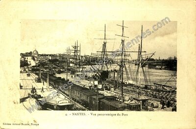 Carte postale ancienne Vue panoramique du Port — Nantes (Loire-Atlantique)