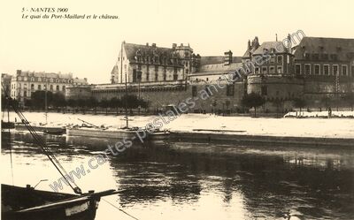 Carte postale ancienne Le quai du Port-Maillard et le château — Nantes (Loire-Atlantique)