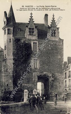 Carte postale ancienne La Porte Saint-Pierre — Nantes (Loire-Atlantique)