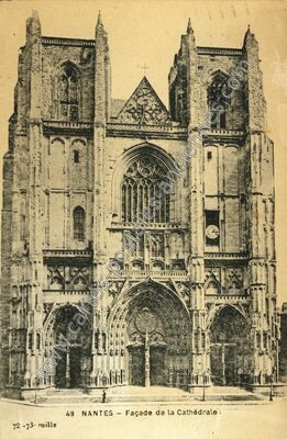 Carte postale ancienne Façade de la Cathédrale — Nantes (Loire-Atlantique)