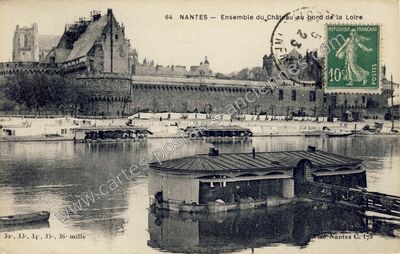 Carte postale ancienne Ensemble du Château au bord de la Loire — Nantes (Loire-Atlantique)