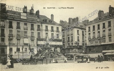 Carte postale ancienne La Place Royale — Nantes (Loire-Atlantique)