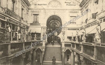 Carte postale ancienne Passage Pommeraye — Nantes (Loire-Atlantique)