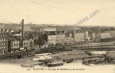 Carte postale ancienne Le quai de Richebourg sur la Loire — Nantes (Loire-Atlantique)