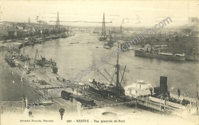 Carte postale ancienne Vue générale du Port — Nantes (Loire-Atlantique)