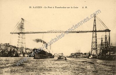 Carte postale ancienne Le Pont à Transbordeur sur la Loire — Nantes (Loire-Atlantique)