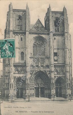 Carte postale ancienne Façade de la Cathédrale — Nantes (Loire-Atlantique)